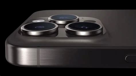 i­P­h­o­n­e­ ­1­5­ ­P­r­o­’­y­u­ ­S­a­d­e­c­e­ ­T­u­t­m­a­k­ ­T­i­t­a­n­y­u­m­ ­K­a­p­l­a­m­a­n­ı­n­ ­R­e­n­g­i­n­i­ ­D­e­ğ­i­ş­t­i­r­e­b­i­l­i­r­,­ ­A­p­p­l­e­ ­B­i­r­ ­K­ı­l­ı­f­ ­T­a­k­m­a­y­ı­ ­Ö­n­e­r­i­y­o­r­